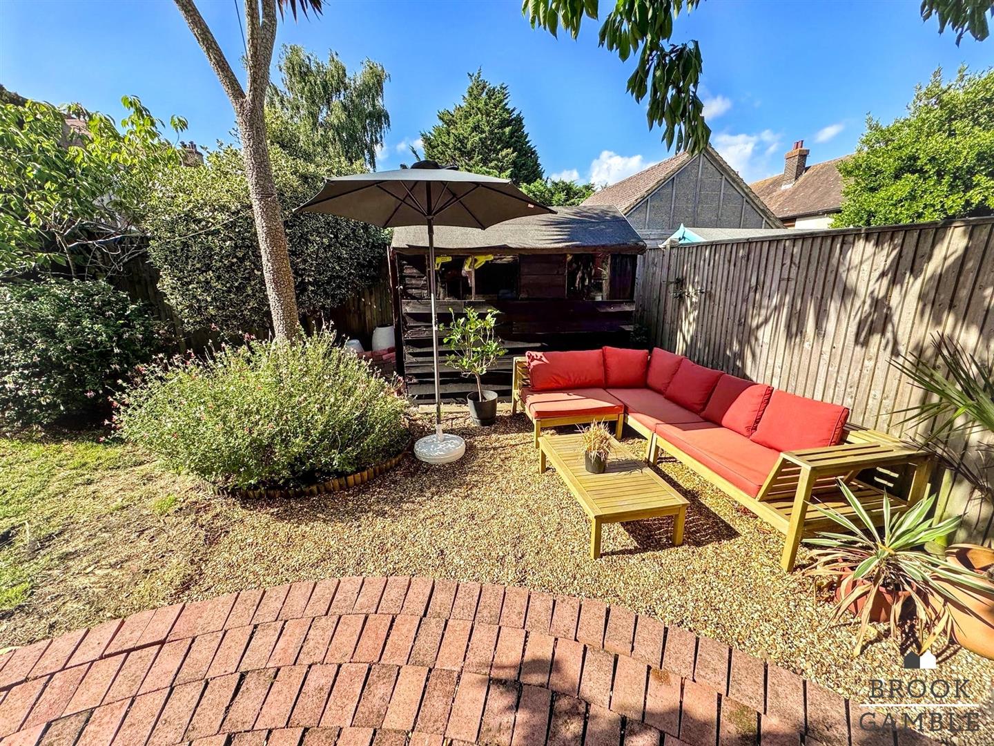 3 Bedroom House - End Terrace. Royal Sussex Crescent in Eastbourne, East Sussex 20